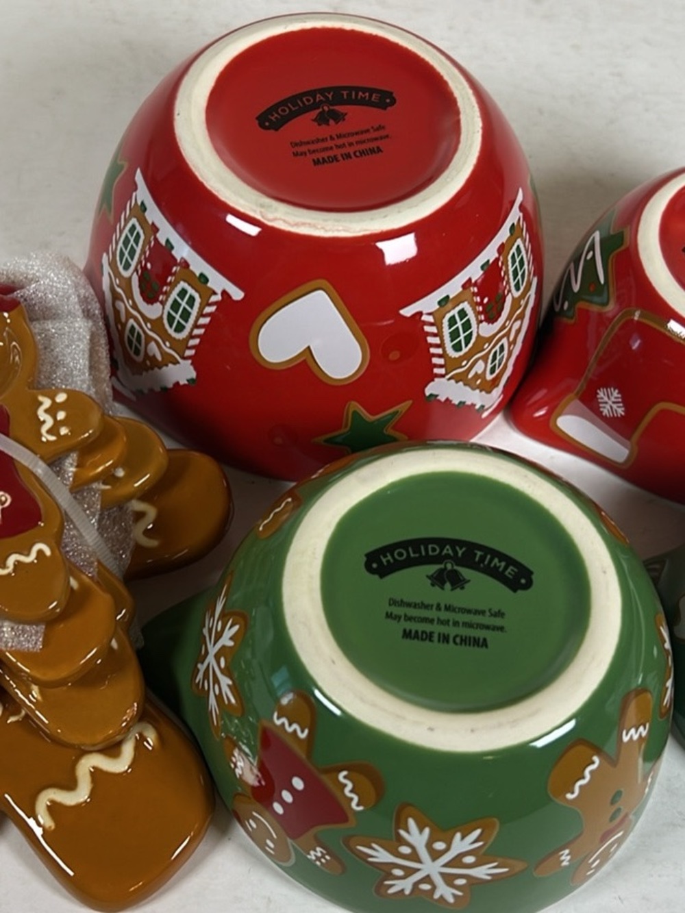 Holiday Time Red & Green Gingerbread Stackable Measuring Cups Set - Picture 5 of 14